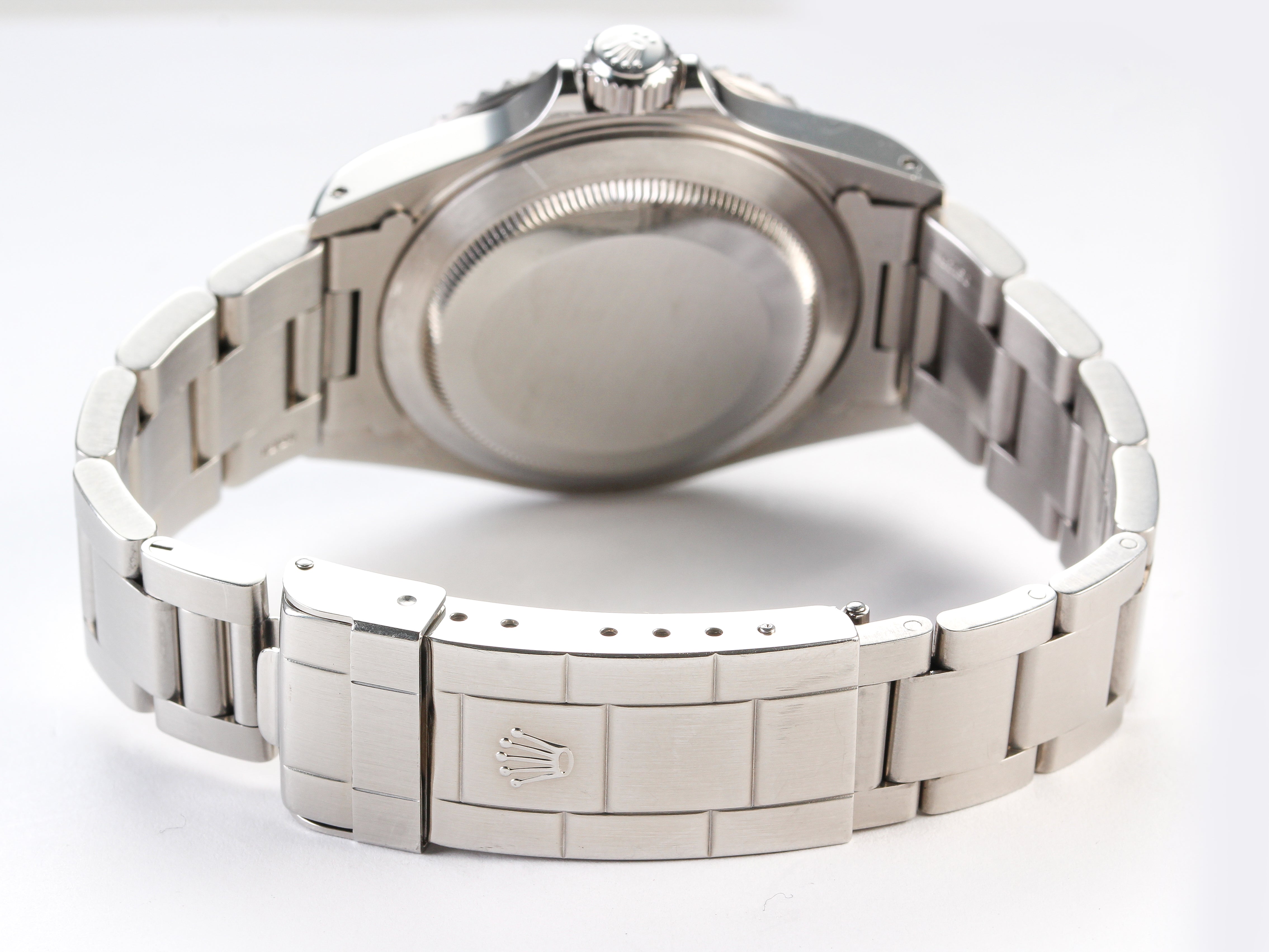 Rolex Submariner '14060' on Oyster Bracelet with papers
