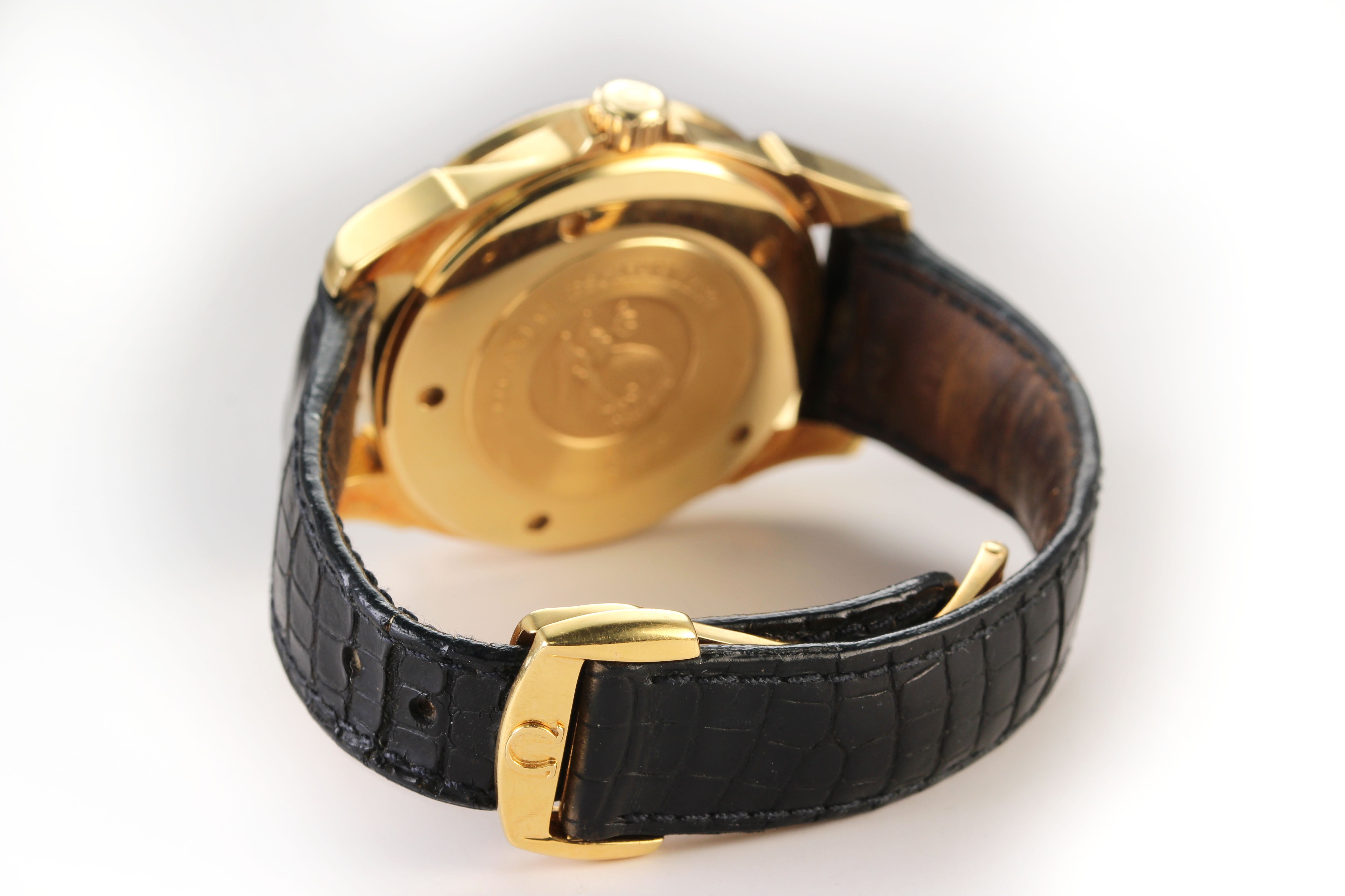 Omega DeVille 40mm '158.1702' 18K Yellow Gold