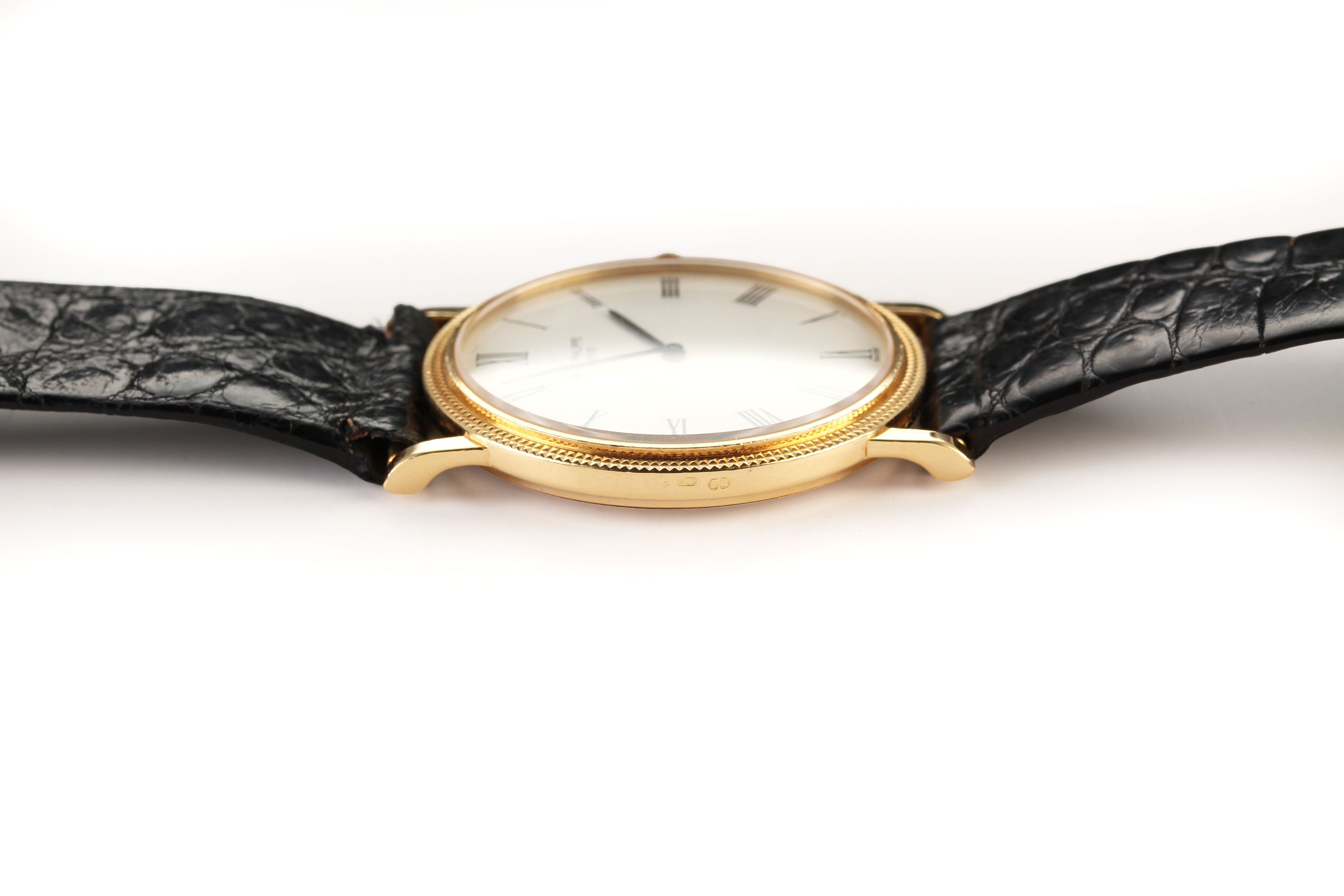 Patek Philippe Calatrava 32mm 18K Yellow Gold
