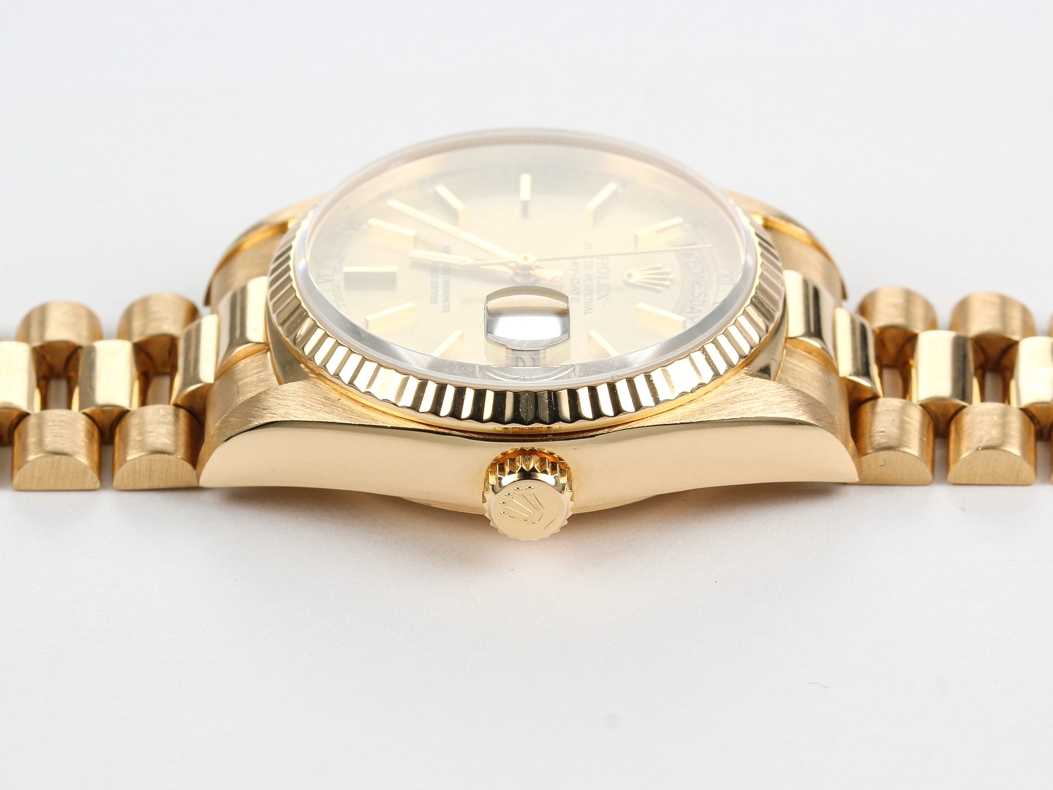 Rolex Day-Date 18038 Champagne Dial in Yellow Gold with Hidden Clasp Bracelet