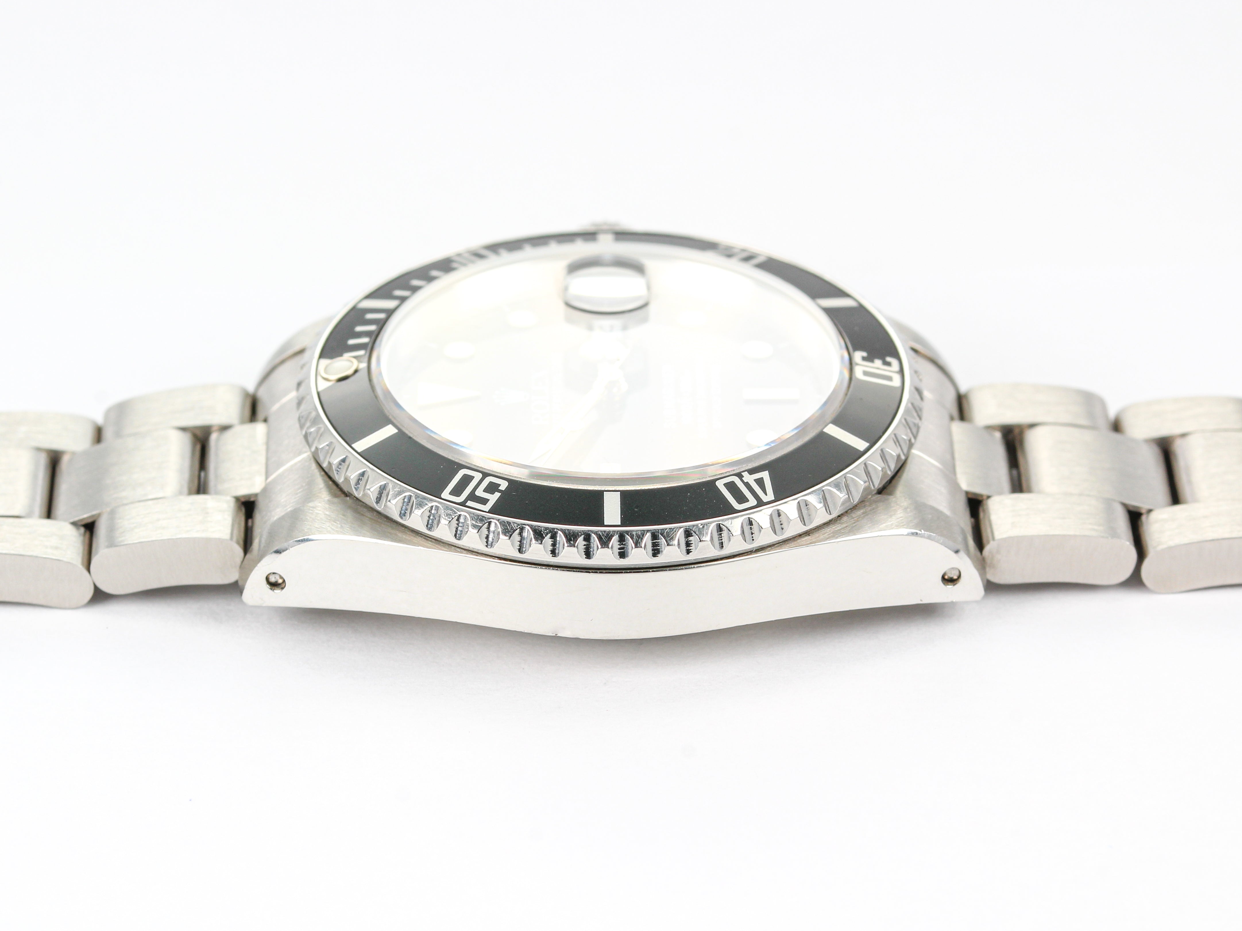 Rolex Submariner 16610 Black Dial on Oyster Bracelet