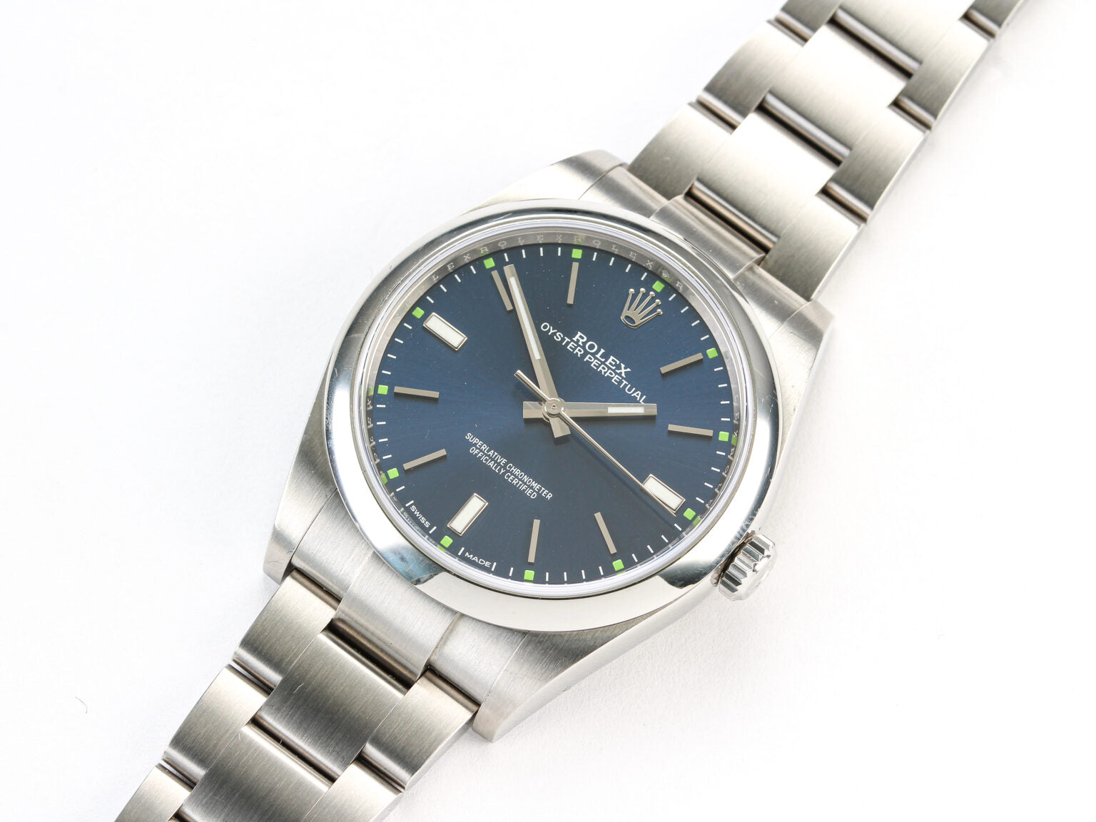 Rolex Oyster Perpetual ‘114300’ w/ Papers