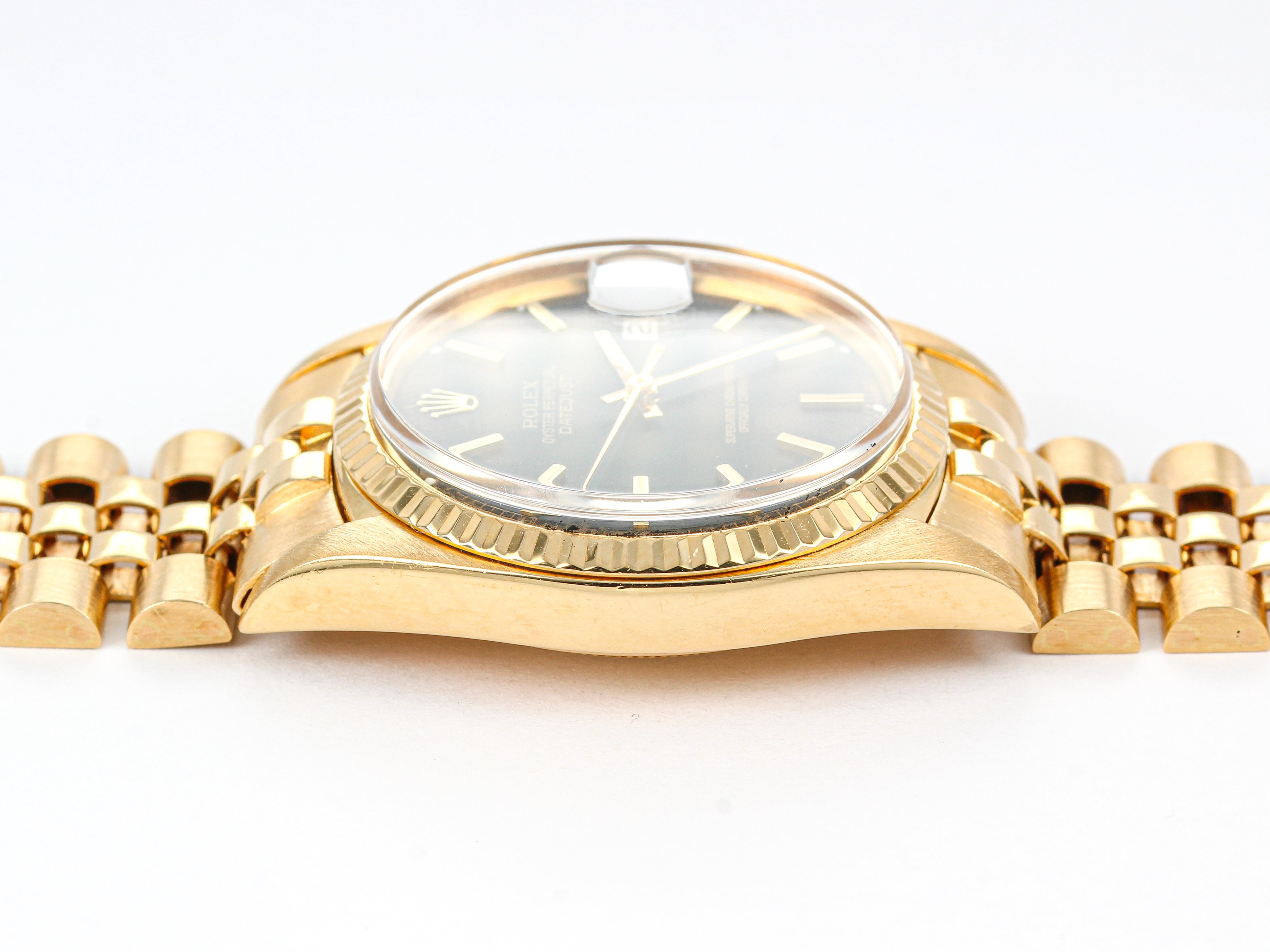 Rolex Datejust 1601 Black Dial in Yellow Gold with Big Logo Bracelet